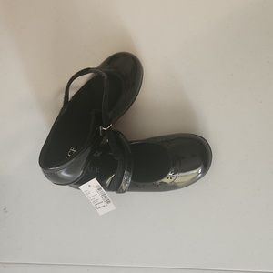 Girls Mary Janes, Size 3, Black Patent Leather